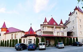 Kseniya Hotel